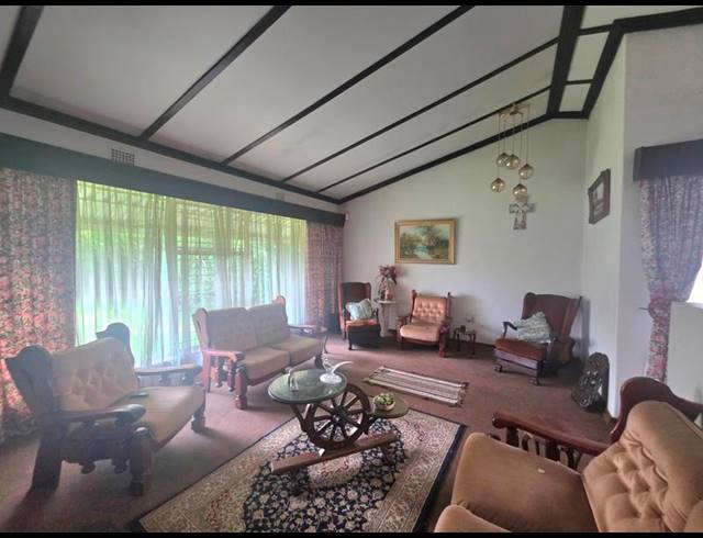 4 BEDROOM HOUSE FOR SALE IN FREEWAY PARK